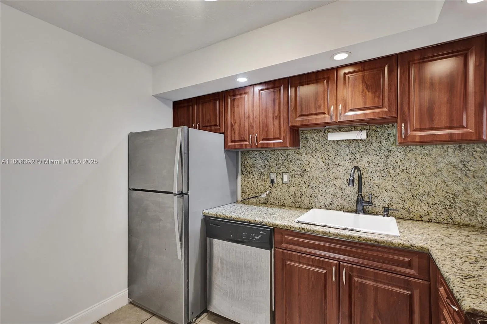 Miami, Florida 33155, United States, 2 Bedrooms Bedrooms, ,2 BathroomsBathrooms,Residential,Active,135474