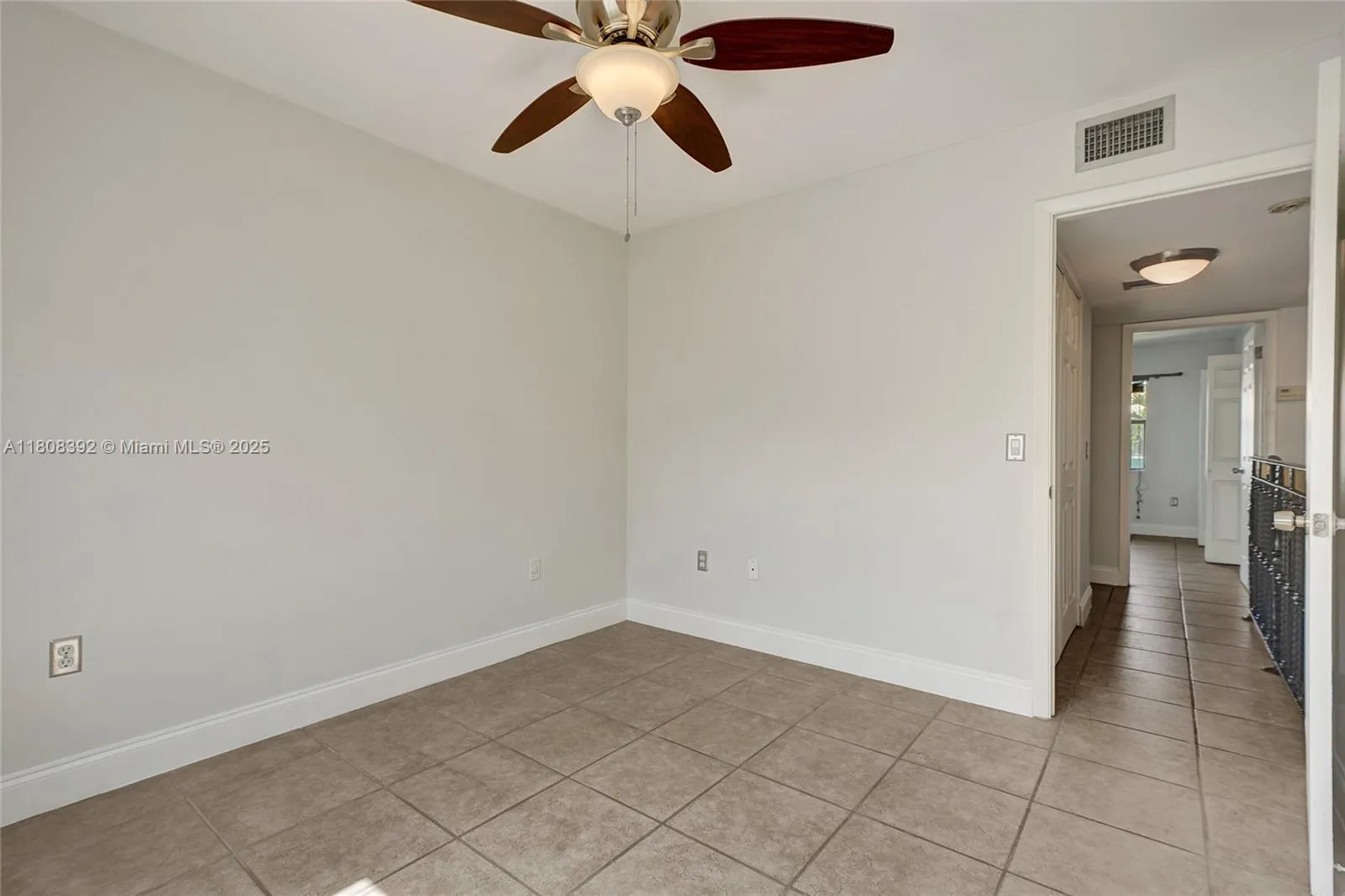 Miami, Florida 33155, United States, 2 Bedrooms Bedrooms, ,2 BathroomsBathrooms,Residential,Active,135474