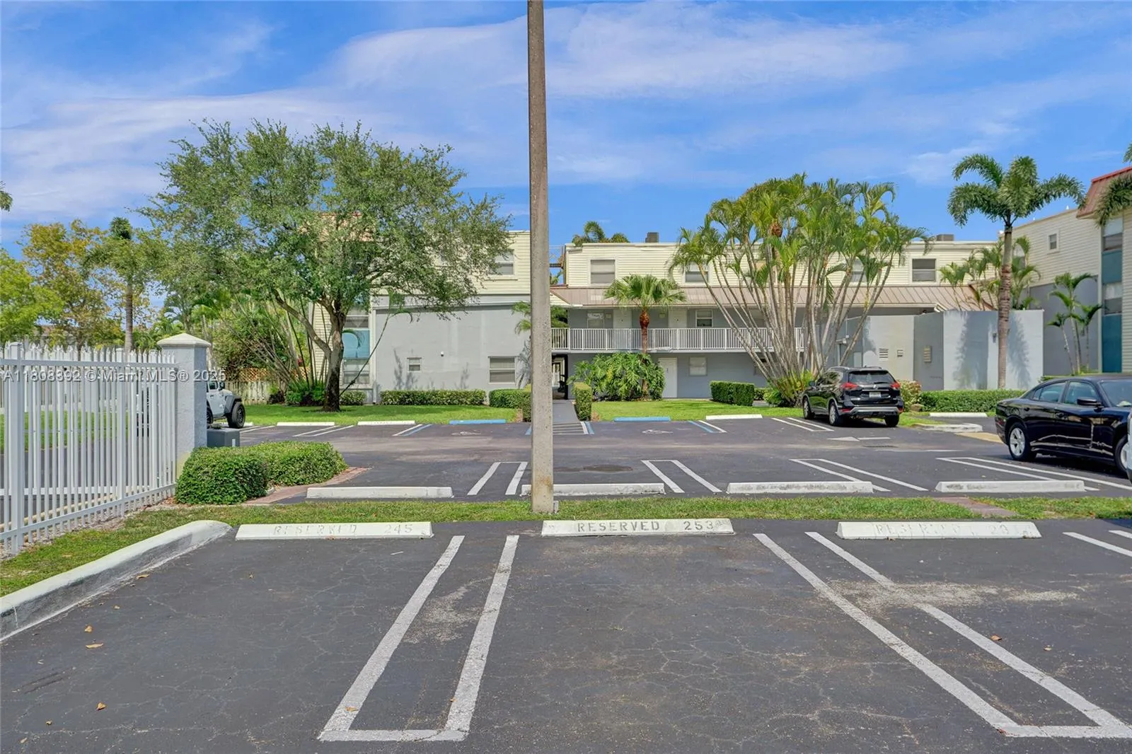 Miami, Florida 33155, United States, 2 Bedrooms Bedrooms, ,2 BathroomsBathrooms,Residential,Active,135474