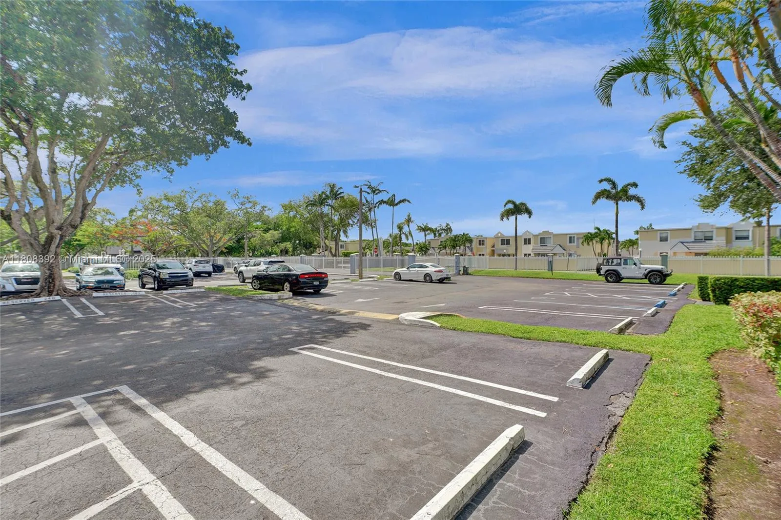 Miami, Florida 33155, United States, 2 Bedrooms Bedrooms, ,2 BathroomsBathrooms,Residential,Active,135474