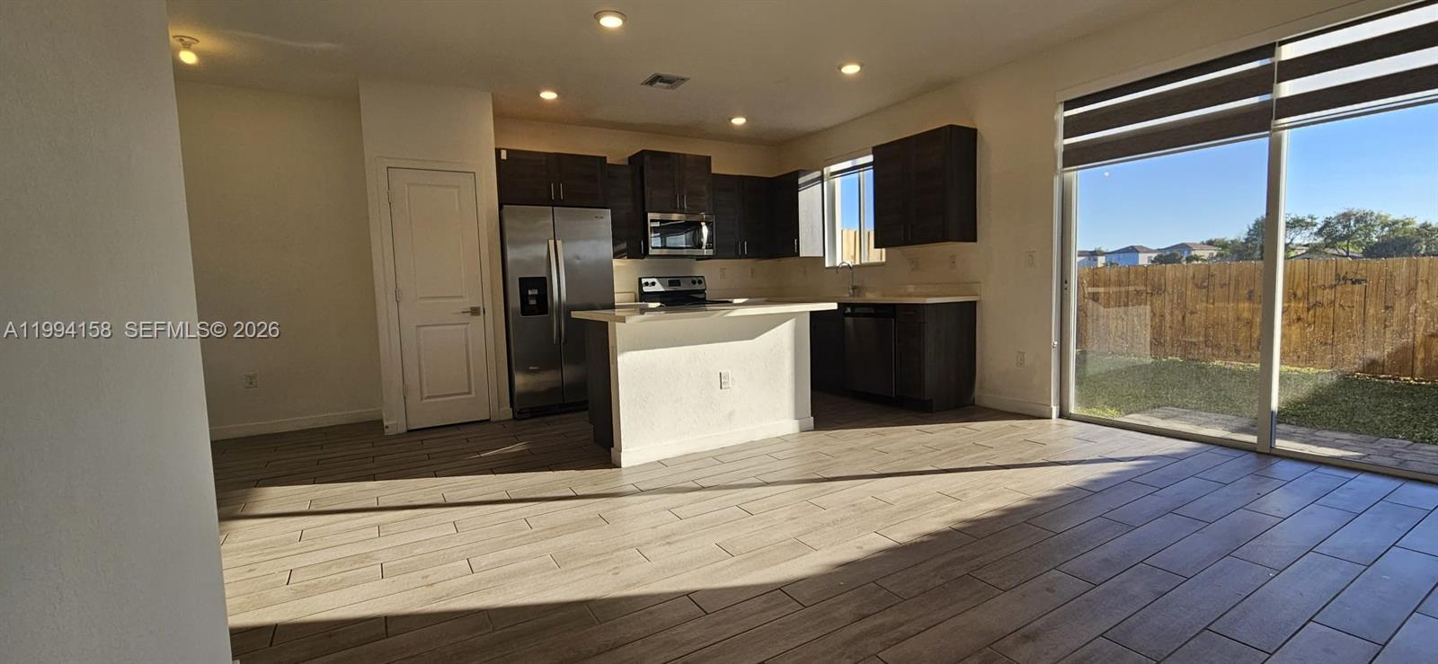 TOWNS AT SEASCAPE - Residential