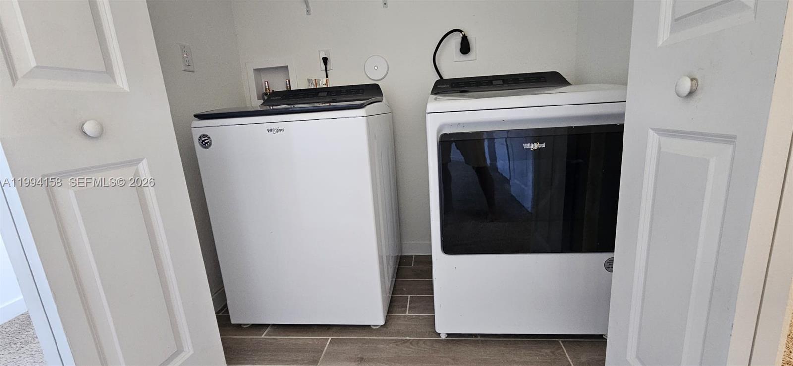 TOWNS AT SEASCAPE - Residential