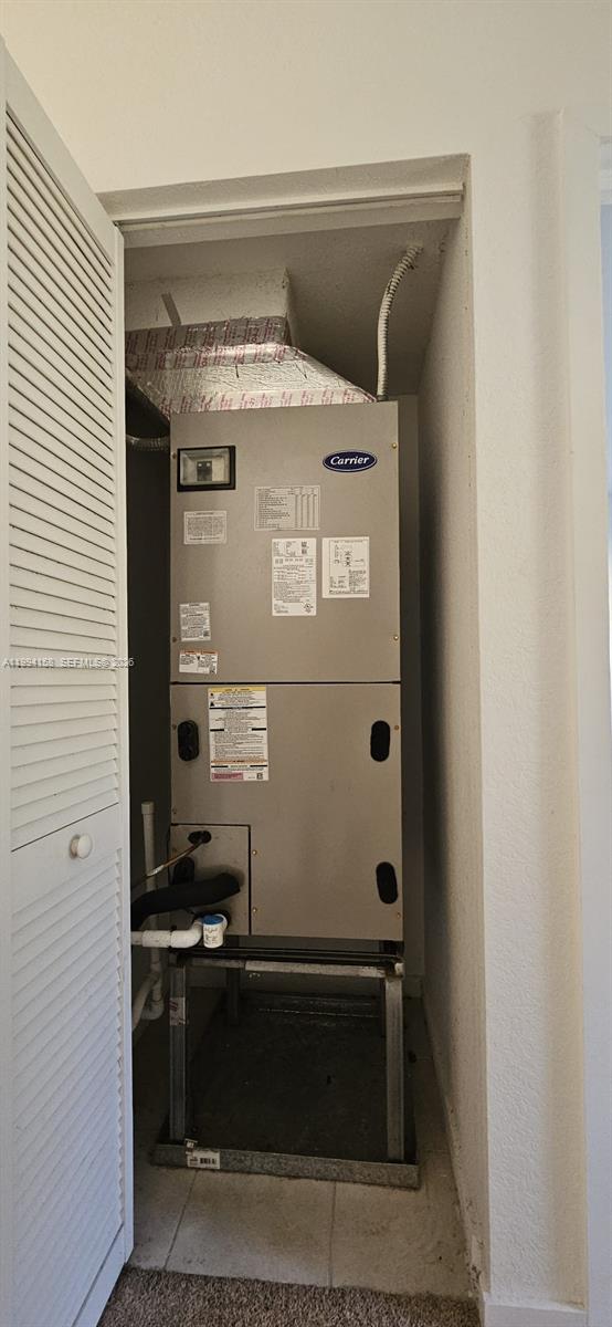 TOWNS AT SEASCAPE - Residential