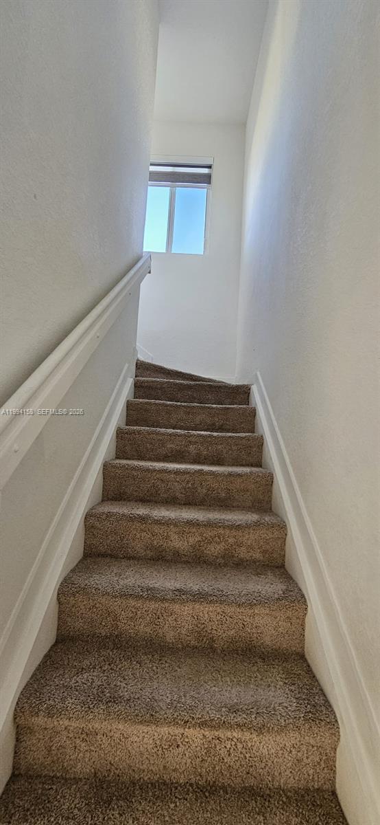 TOWNS AT SEASCAPE - Residential