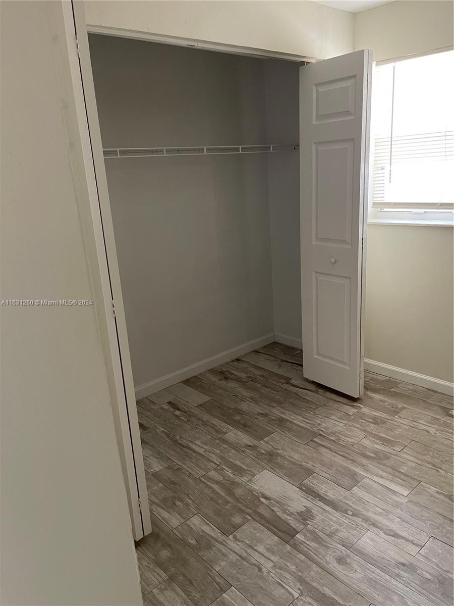 NORTH PALM BCH 3 - Residential Lease