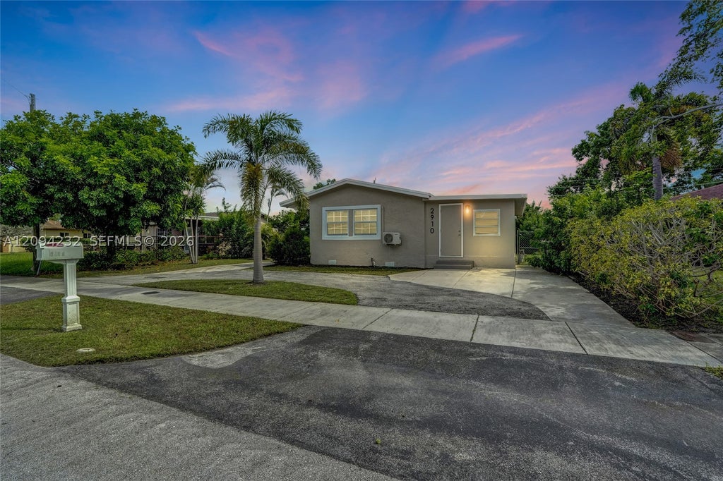 Photo of 2910 NW 25th St, Fort Lauderdale, FL 33311 (MLS # A12094232)