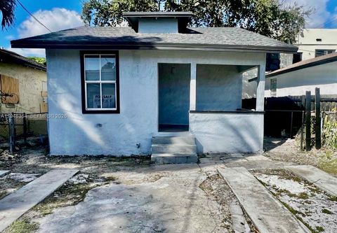 1800 SW 3rd St B Miami FL 33135