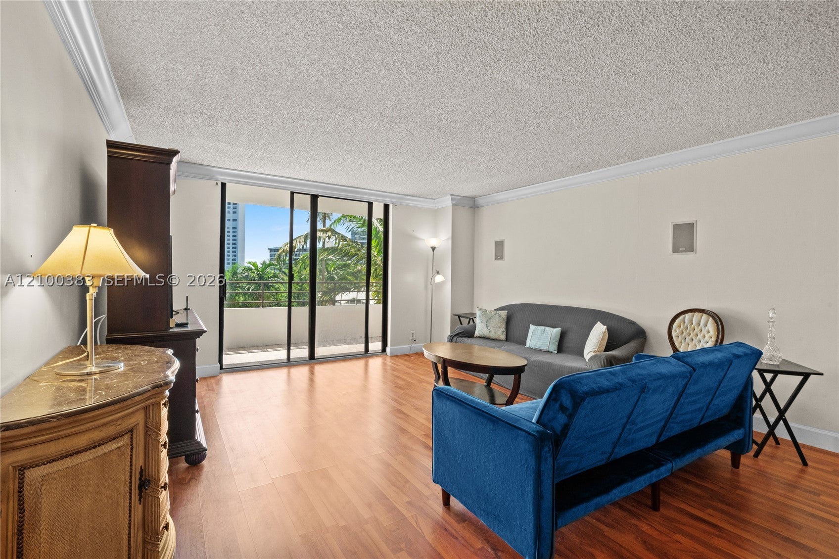 2500 PARKVIEW DR 517