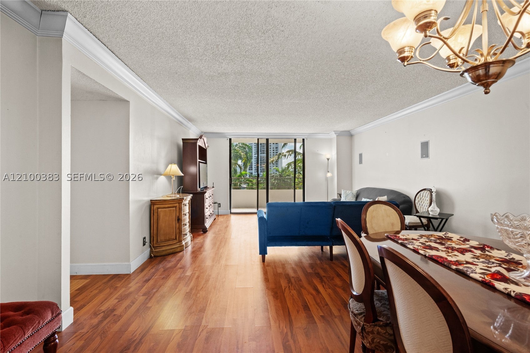 2500 PARKVIEW DR 517