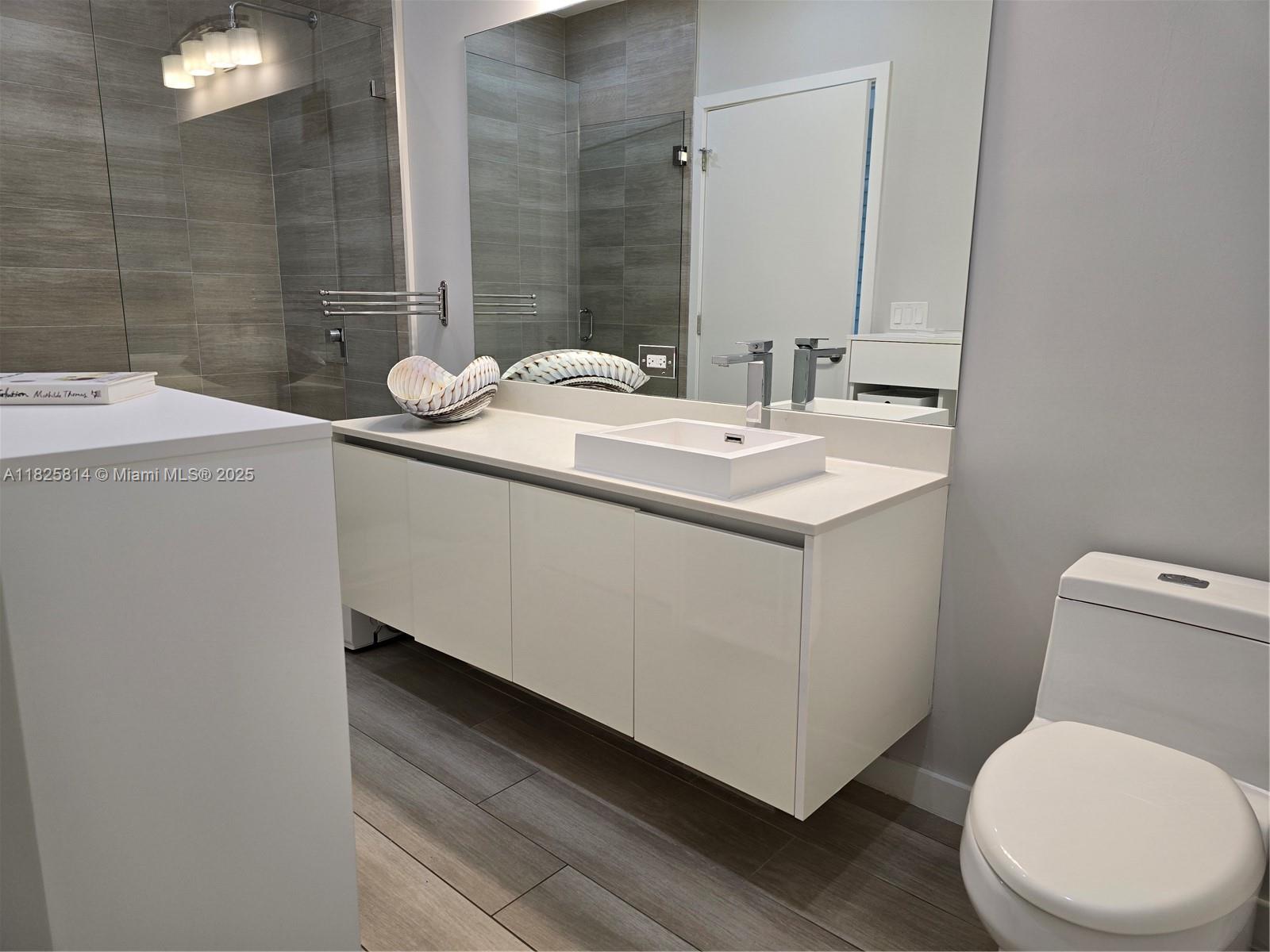 LE PARC AT BRICKELL CONDO - Residential