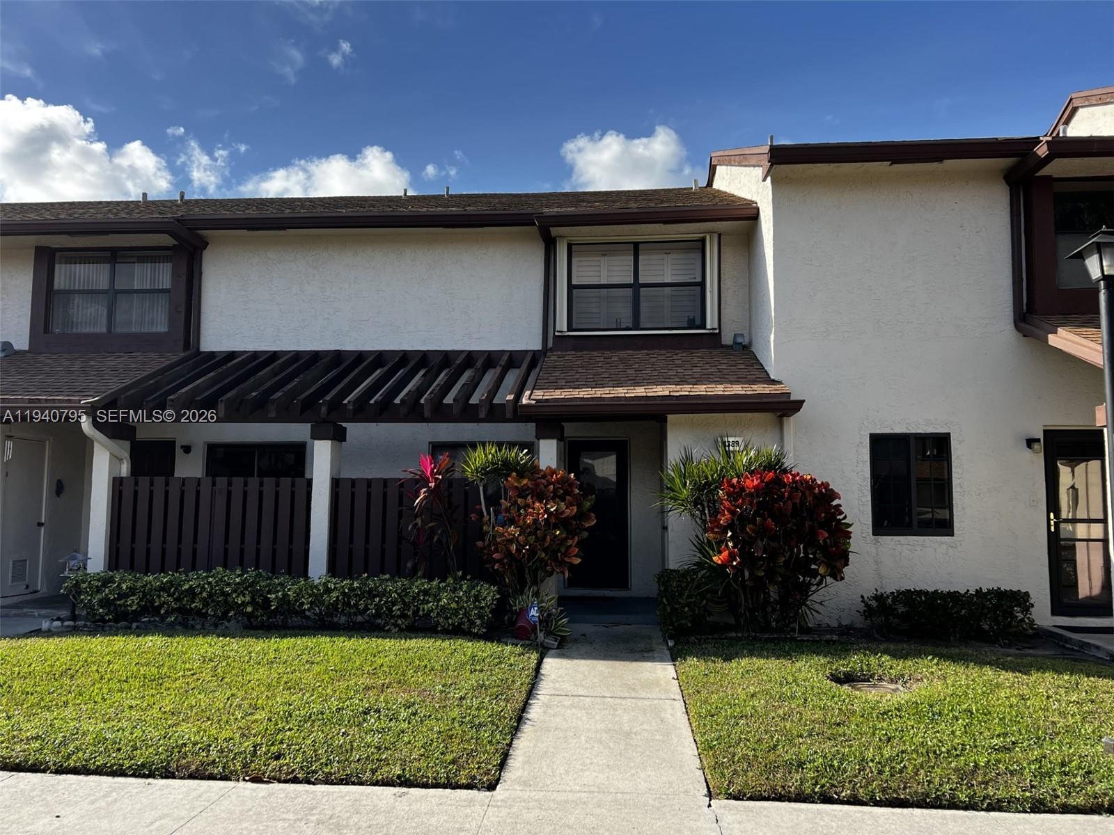 TARTAN COCONUT CREEK PHAS - Residential