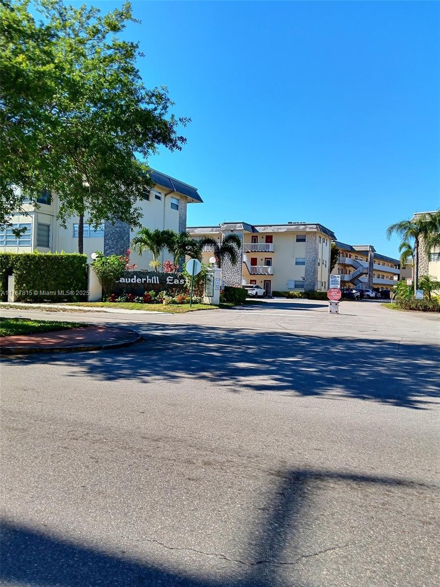 Property for Sale at 4441 Nw 16th St J102, Lauderhill, Miami-Dade County, Florida - Bedrooms: 2 
Bathrooms: 2  - $183,000