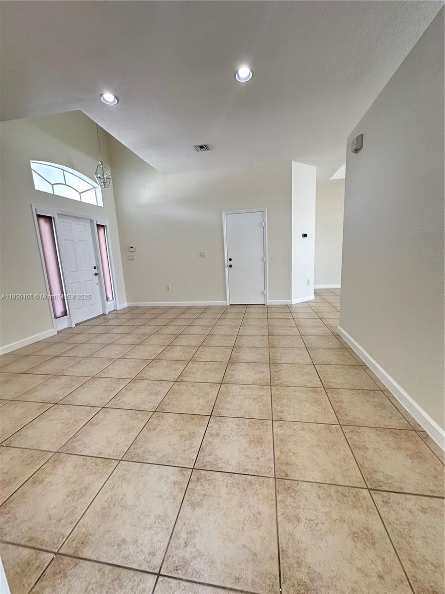 1365 SW 154th Ct