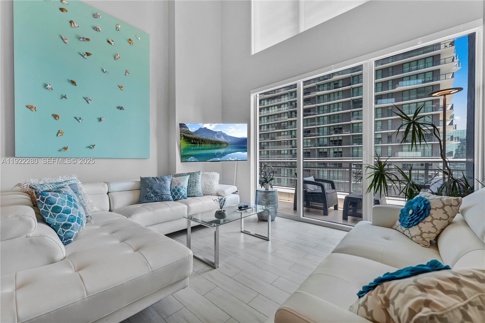 INFINITY AT BRICKELL COND - Residential