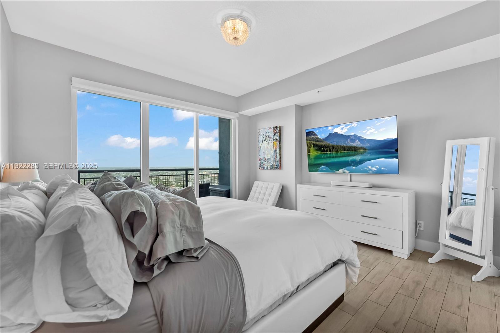 INFINITY AT BRICKELL COND - Residential