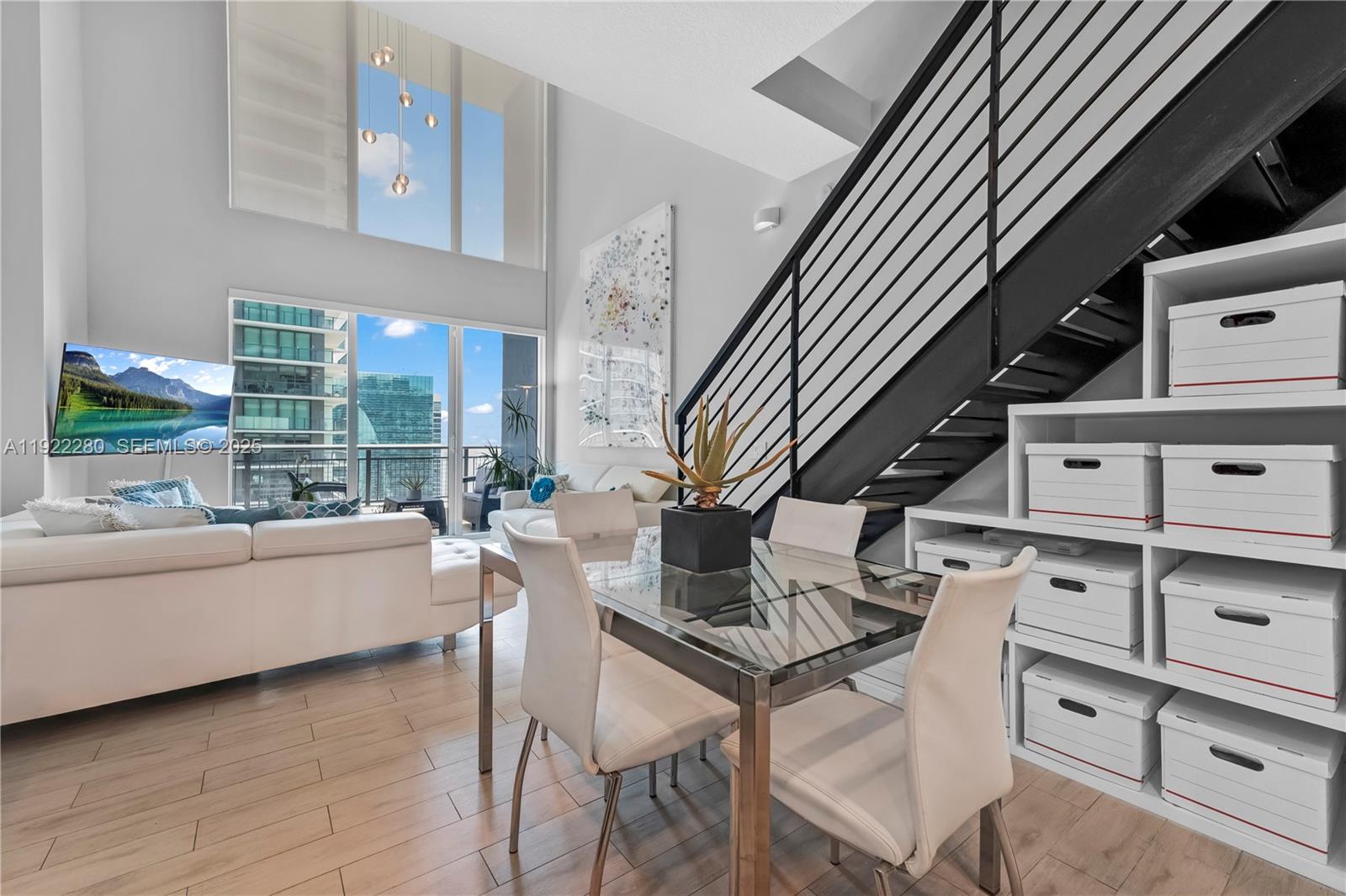 INFINITY AT BRICKELL COND - Residential