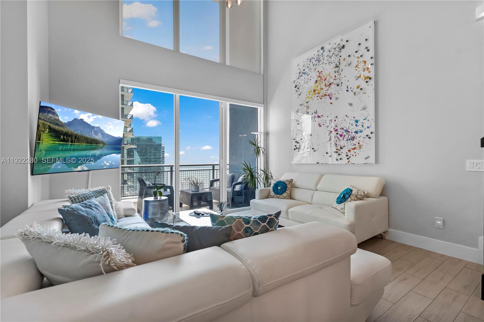 INFINITY AT BRICKELL COND - Residential