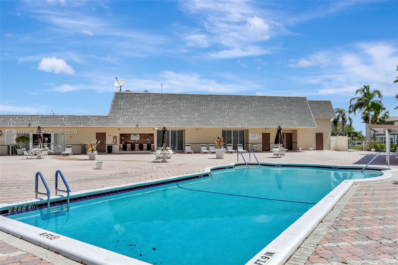 ORIOLE GARDENS TWO 63 CON - Residential