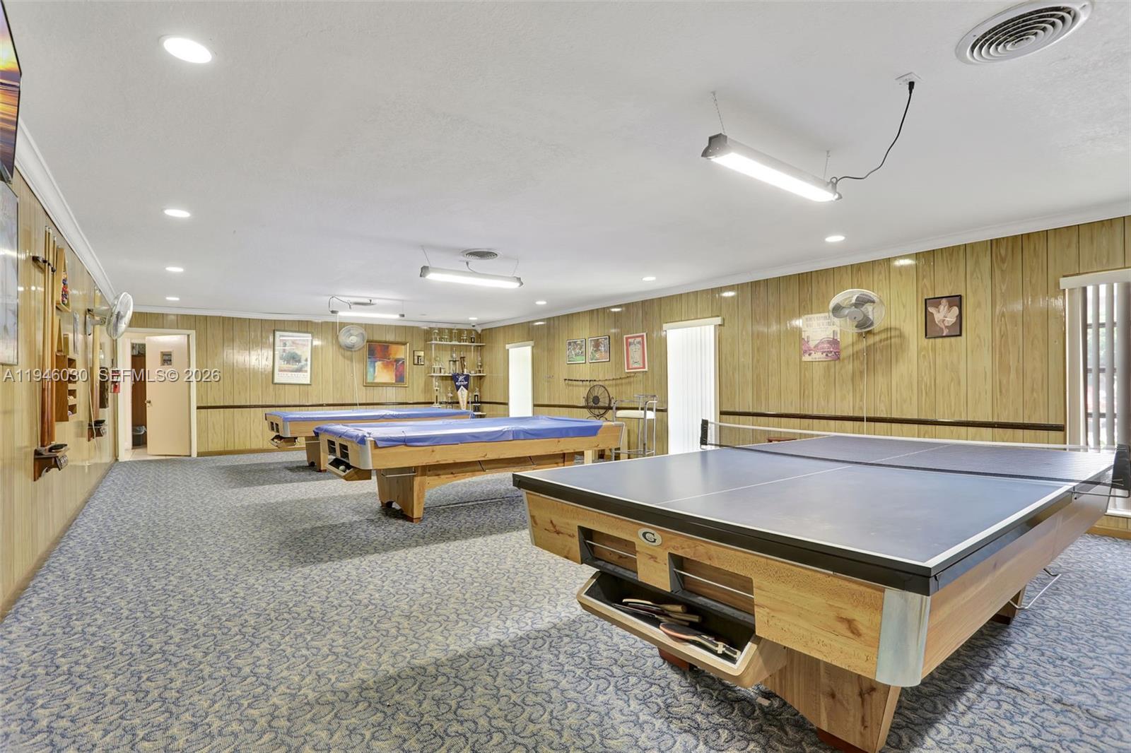 ORIOLE GARDENS TWO 63 CON - Residential