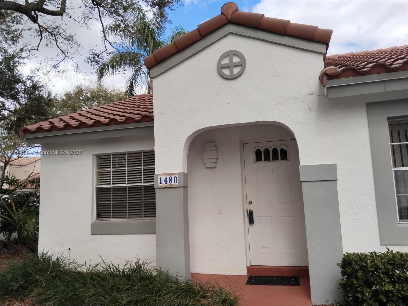 Rental Property at 1480 Springside Dr 1480, Weston, Broward County, Florida - Bedrooms: 2 
Bathrooms: 2  - $2,750 MO.