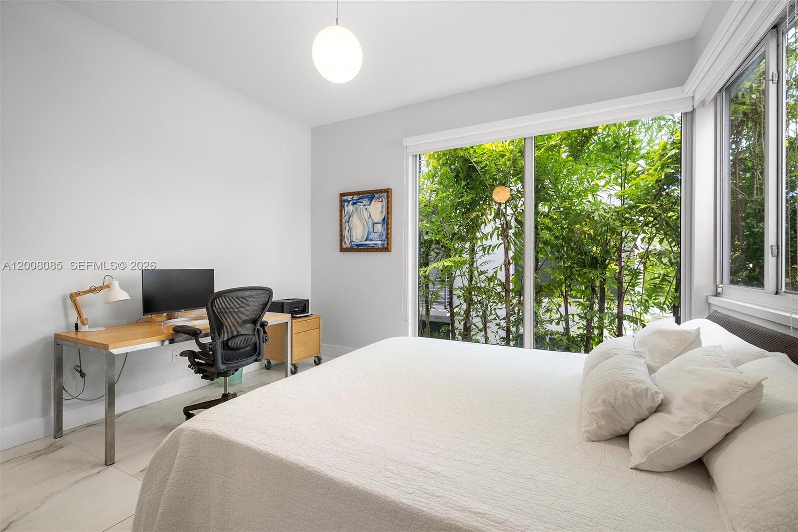 ELEVEN IN THE ROADS CONDO - Residential