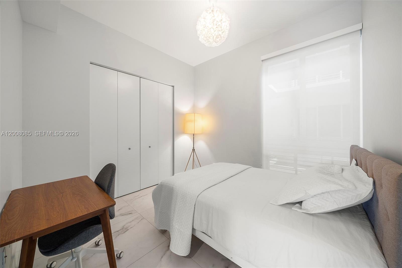 ELEVEN IN THE ROADS CONDO - Residential