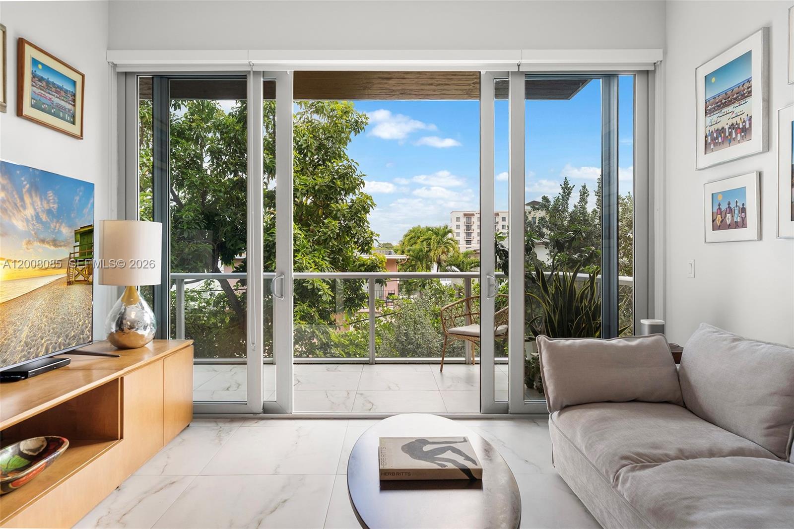 ELEVEN IN THE ROADS CONDO - Residential