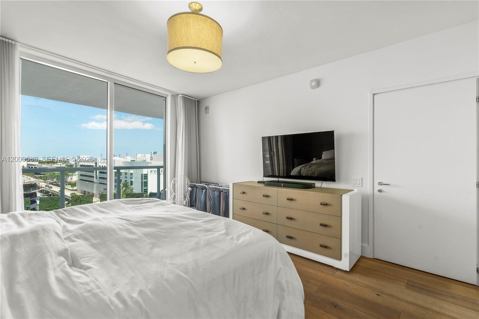 ICON SOUTH BEACH - Residential Lease