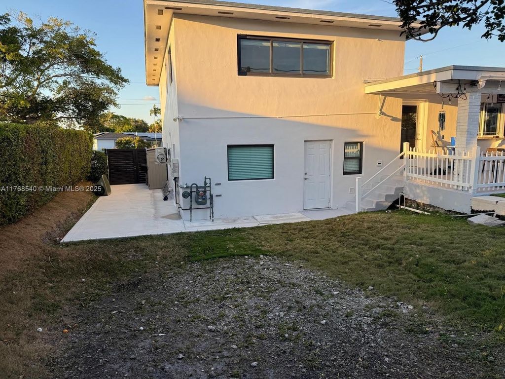 listing image 42