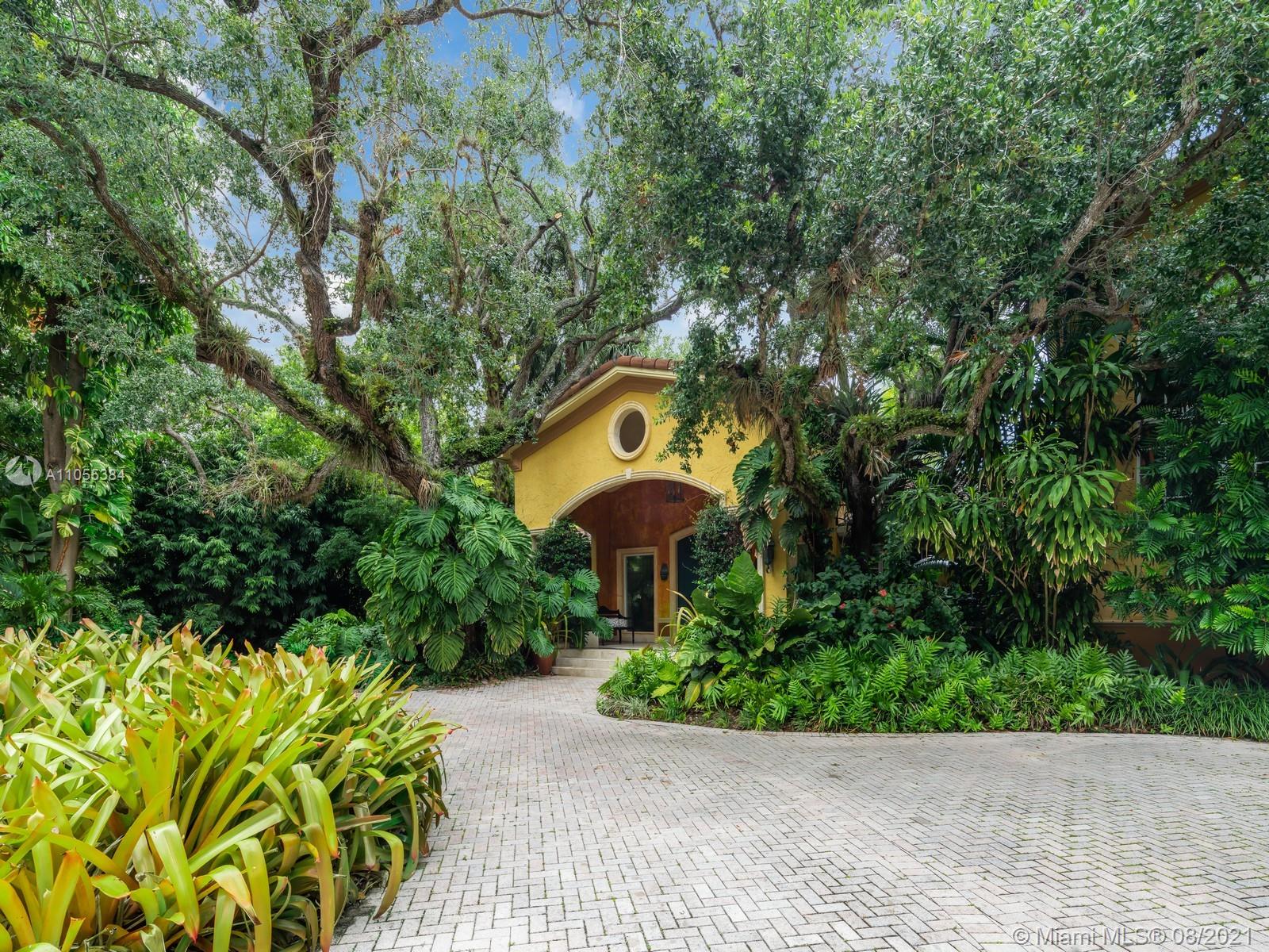 COCOA PLUM HEIGHTS SUB - Residential