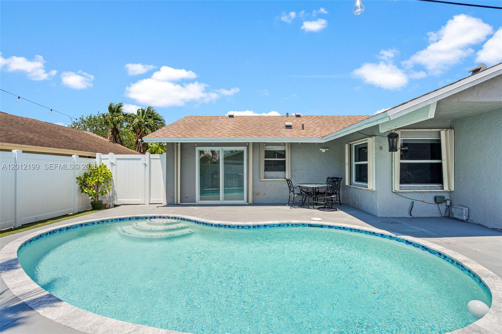 NORTH LAUDERDALE VILLAGE S - Residential