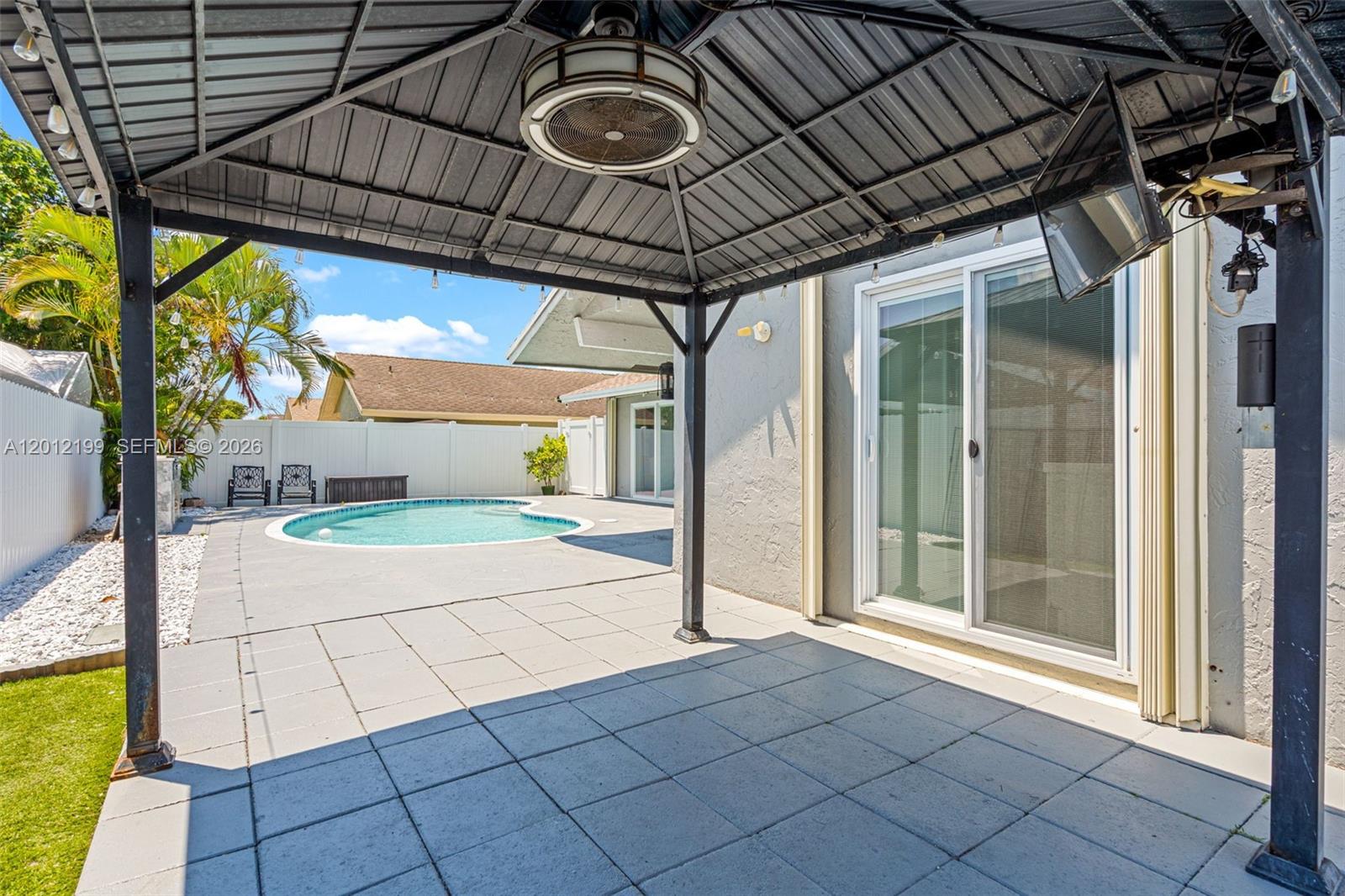 NORTH LAUDERDALE VILLAGE S - Residential