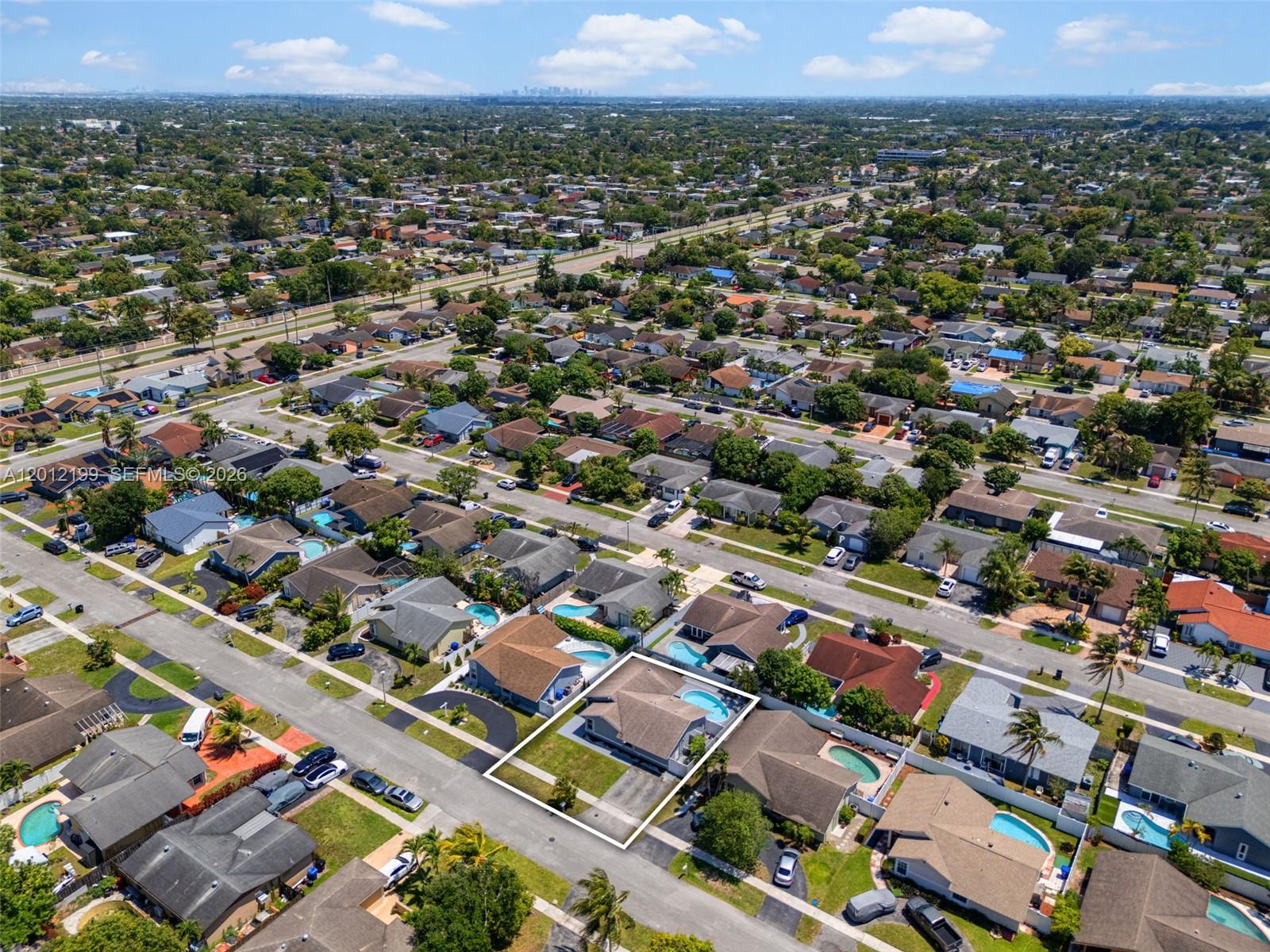NORTH LAUDERDALE VILLAGE S - Residential