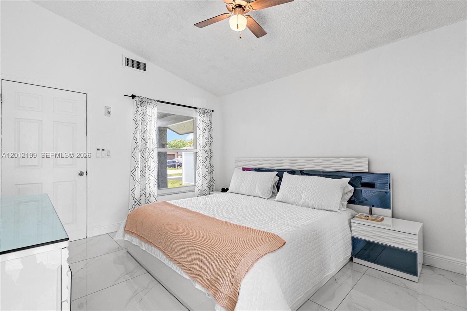 NORTH LAUDERDALE VILLAGE S - Residential