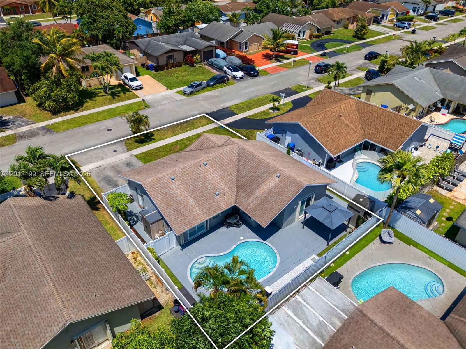 NORTH LAUDERDALE VILLAGE S - Residential