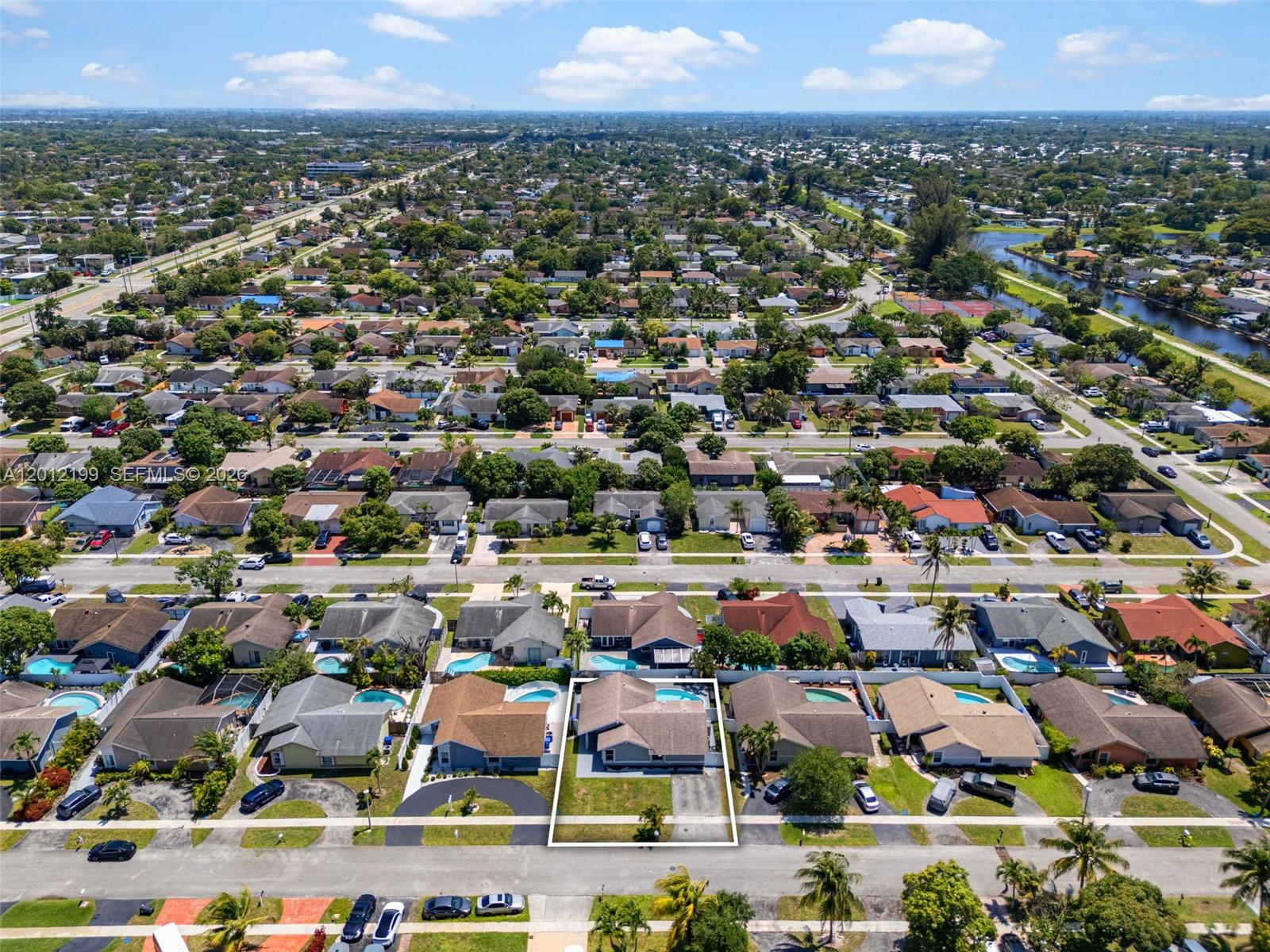 NORTH LAUDERDALE VILLAGE S - Residential