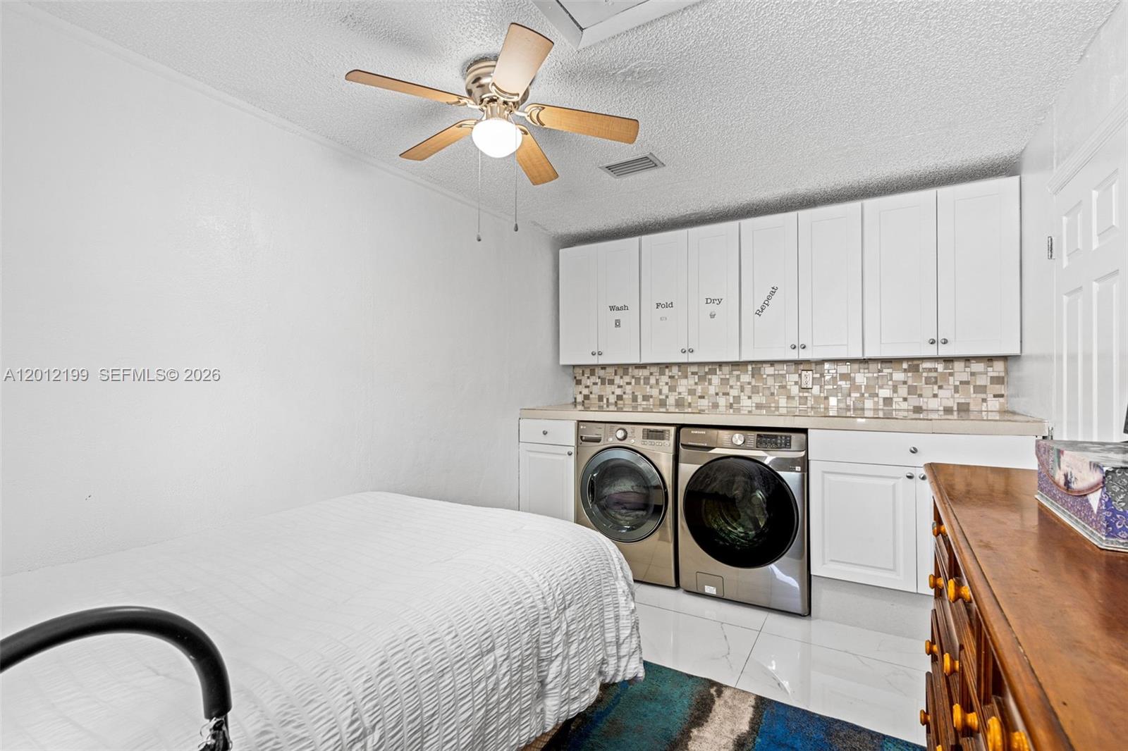 NORTH LAUDERDALE VILLAGE S - Residential