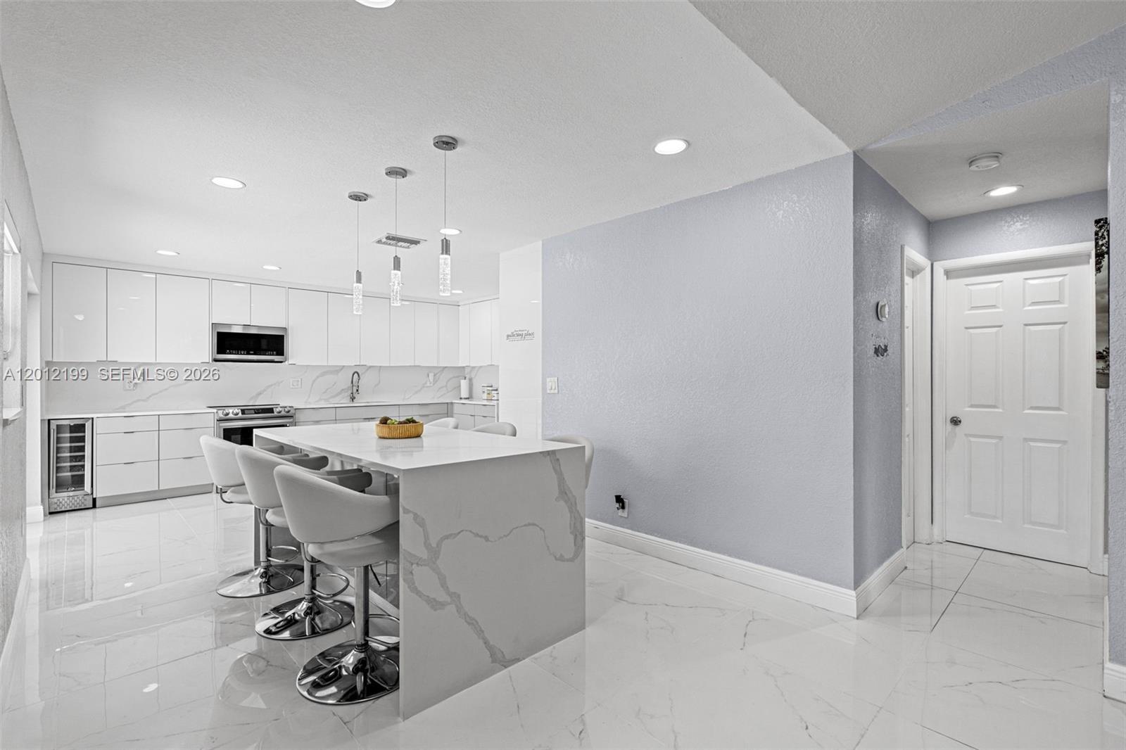 NORTH LAUDERDALE VILLAGE S - Residential