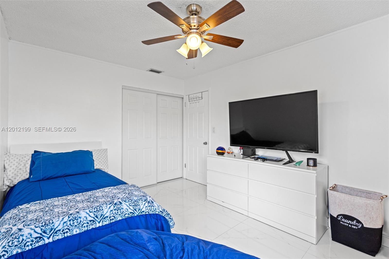 NORTH LAUDERDALE VILLAGE S - Residential