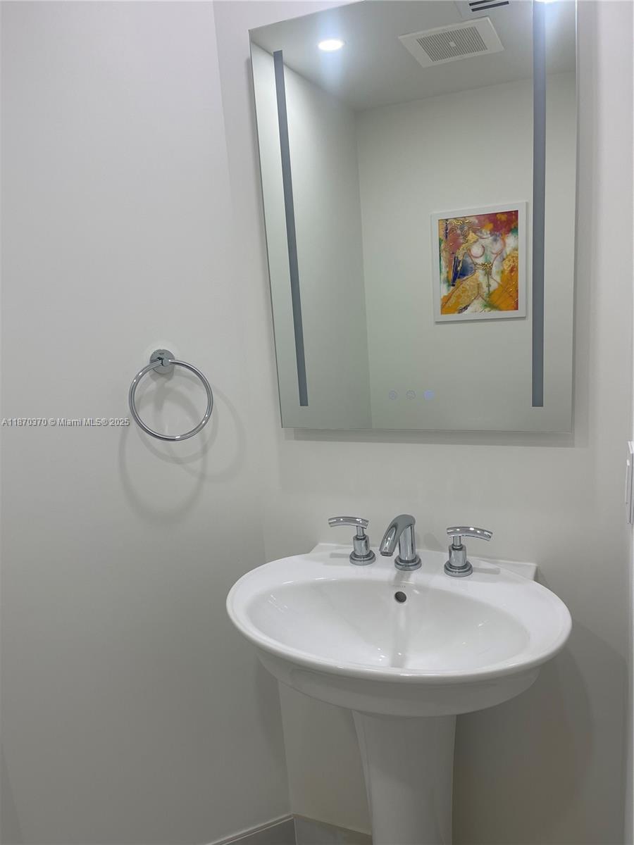 OCEAN MARINE YACHT CLUB C - Residential Lease