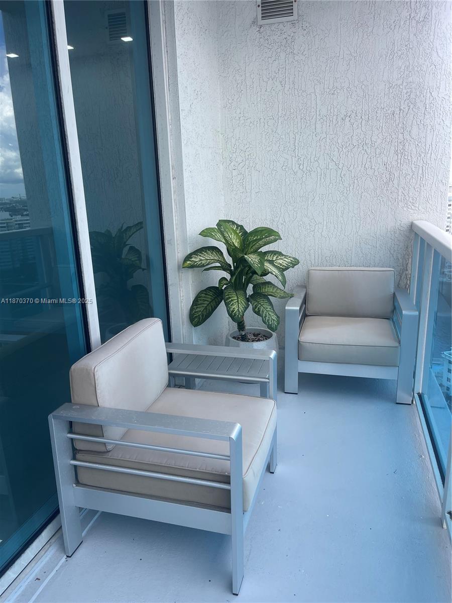 OCEAN MARINE YACHT CLUB C - Residential Lease