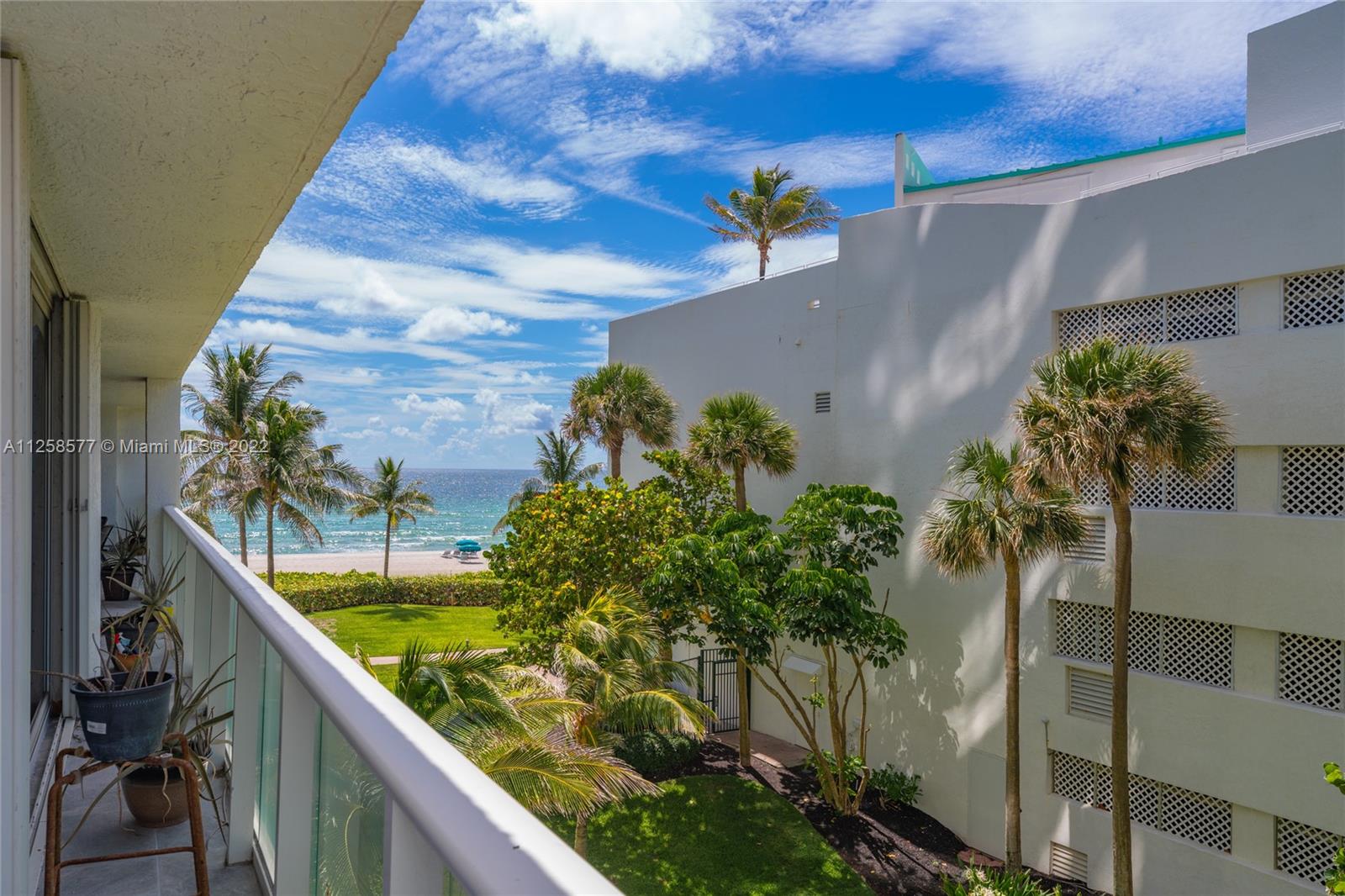 OCEANIA II CONOD - Residential