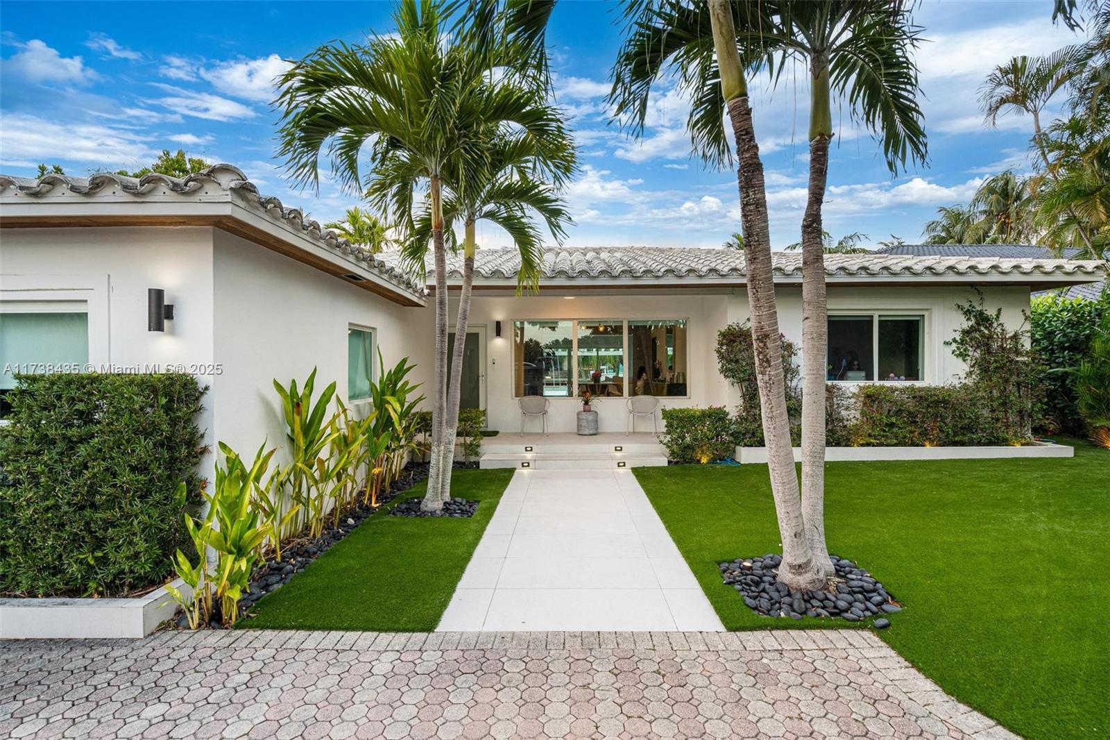 BISCAYNE POINT - Residential