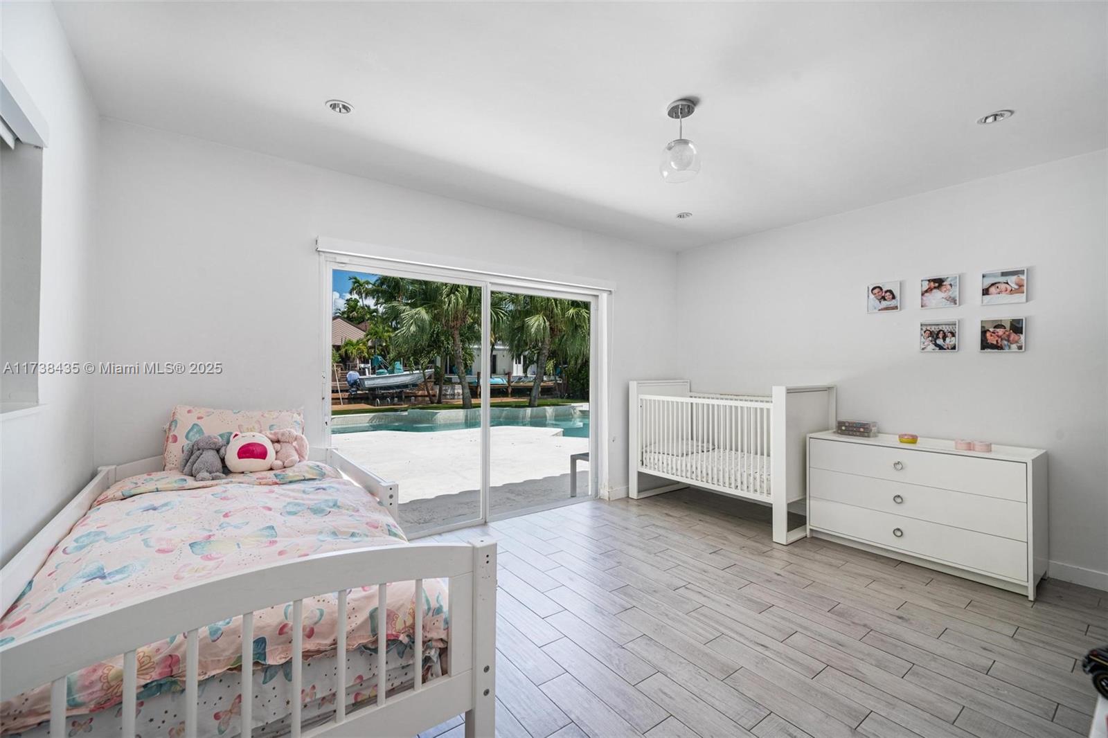 BISCAYNE POINT - Residential
