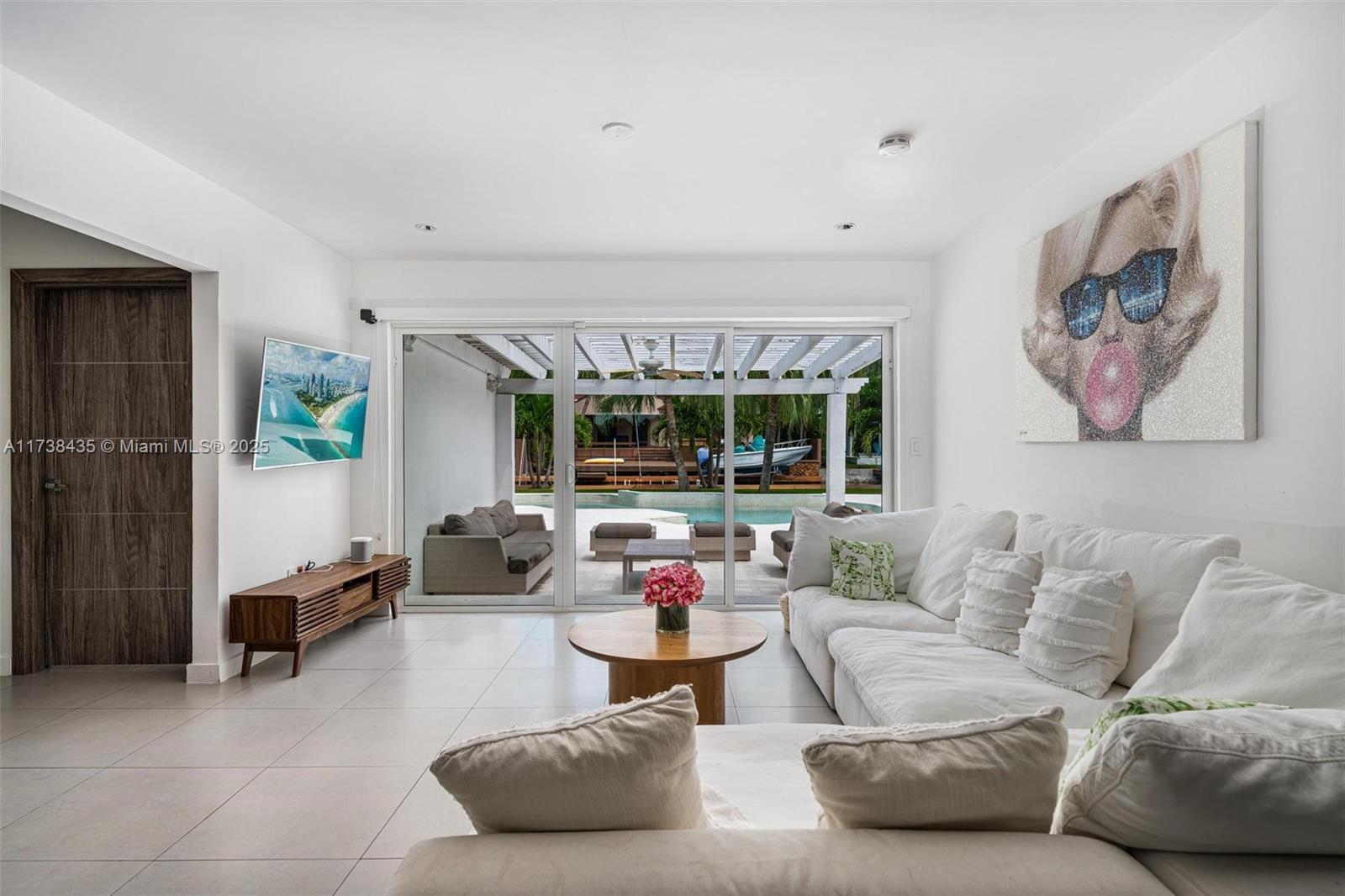 BISCAYNE POINT - Residential
