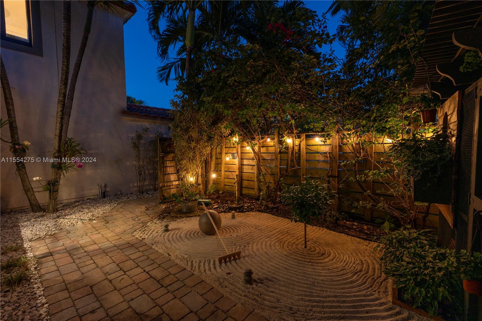 AMD EDGEWATER MANORS - Residential