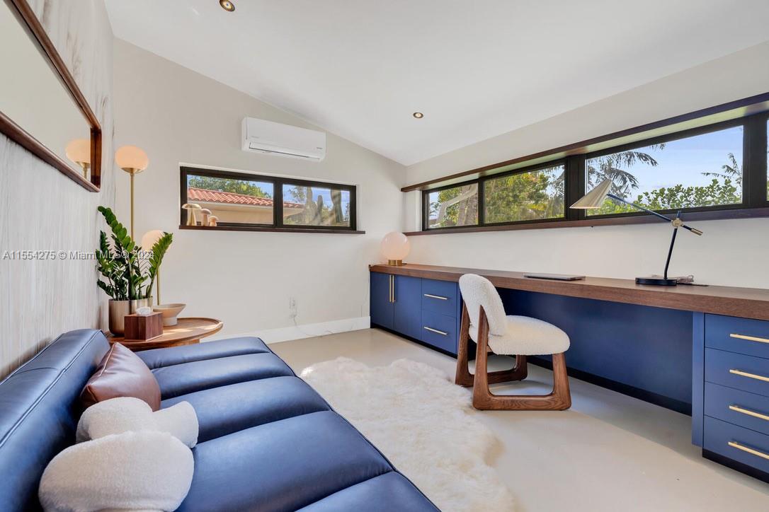 AMD EDGEWATER MANORS - Residential