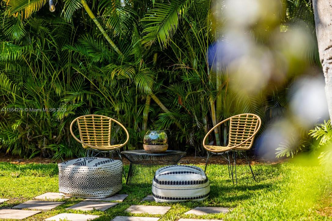 AMD EDGEWATER MANORS - Residential