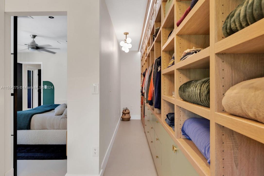 AMD EDGEWATER MANORS - Residential