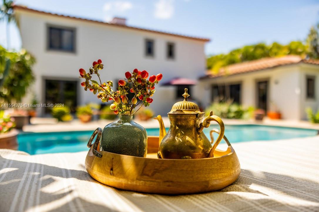 AMD EDGEWATER MANORS - Residential